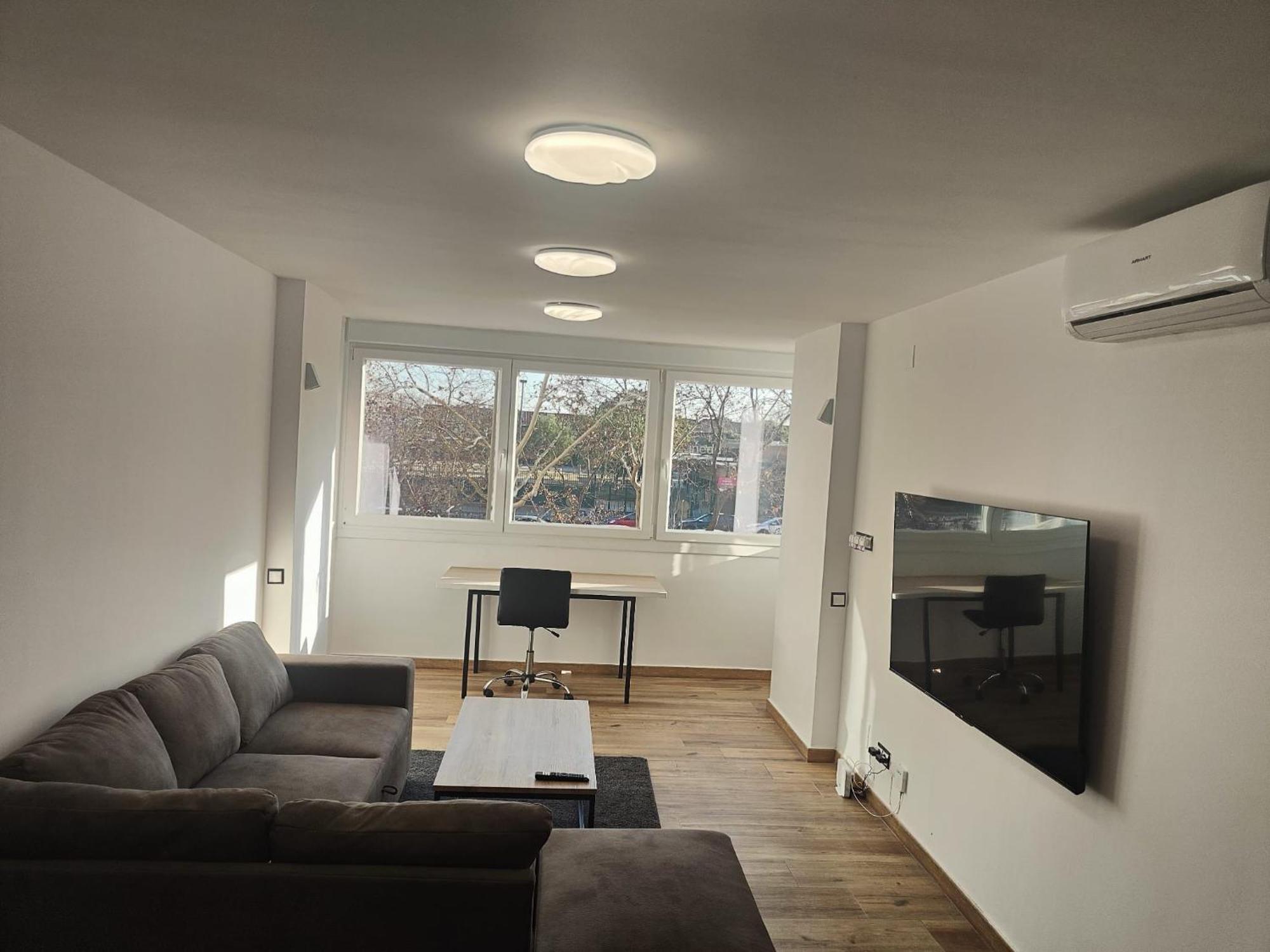 Lovely Flat Fira Barcelona Apartment Exterior photo